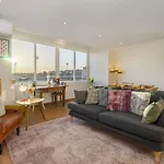 アパート Whome Premium View 2-bed Great For R Workers & Families