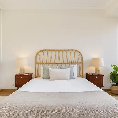 Whome Premium View 2-bed Great For R Workers & Families Apartment