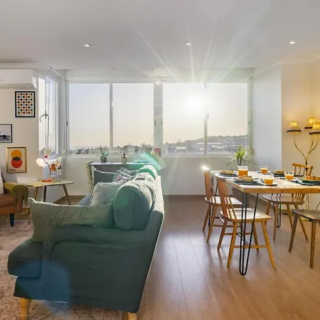 Whome Premium View 2-bed Great For R Workers & Families Apartment