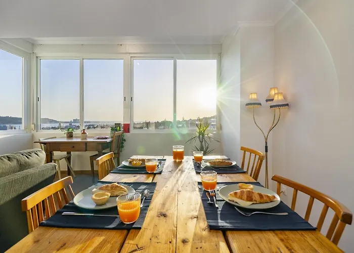 Whome Premium View 2-bed Great For R Workers & Families *